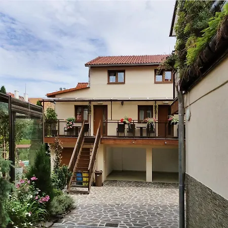 Aranka Apartament *
