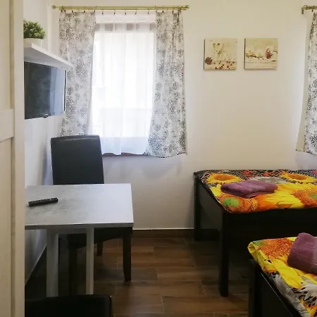 Aranka Apartamento